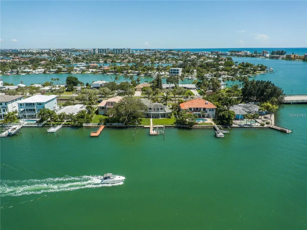 3 Paradise Lane Treasure Island FL 33706