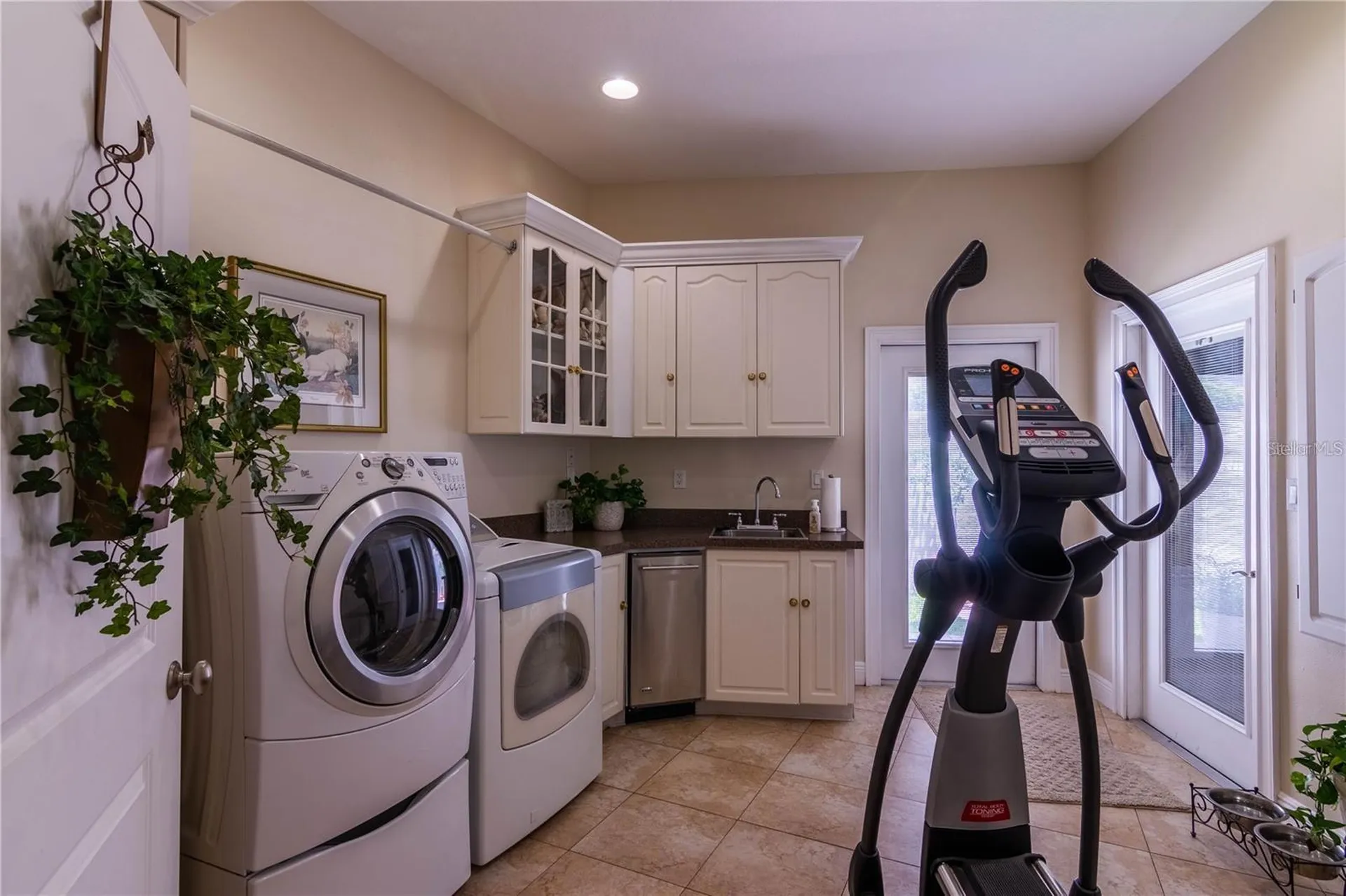 3 Paradise Lane Treasure Island FL 33706