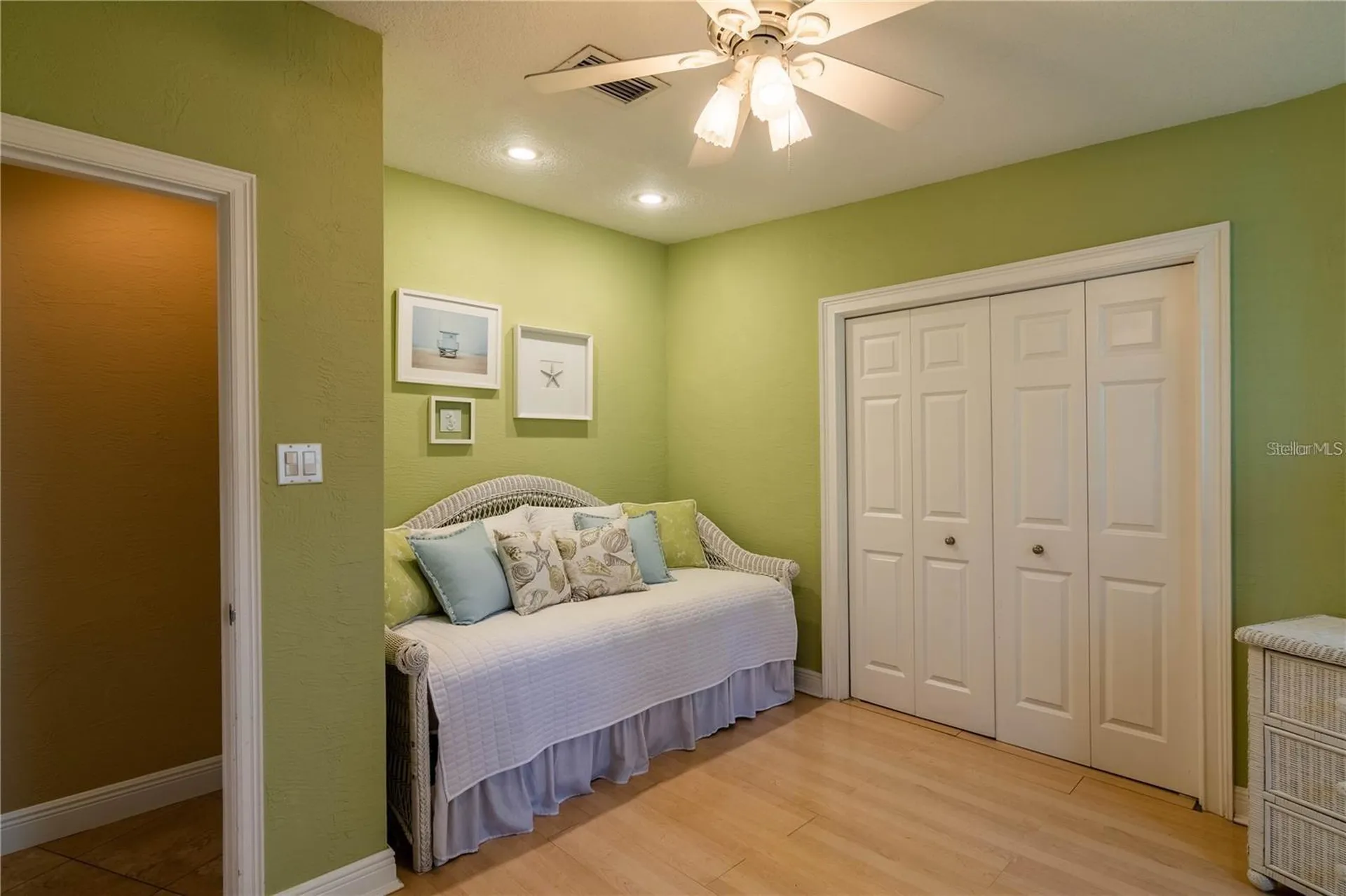 3 Paradise Lane Treasure Island FL 33706