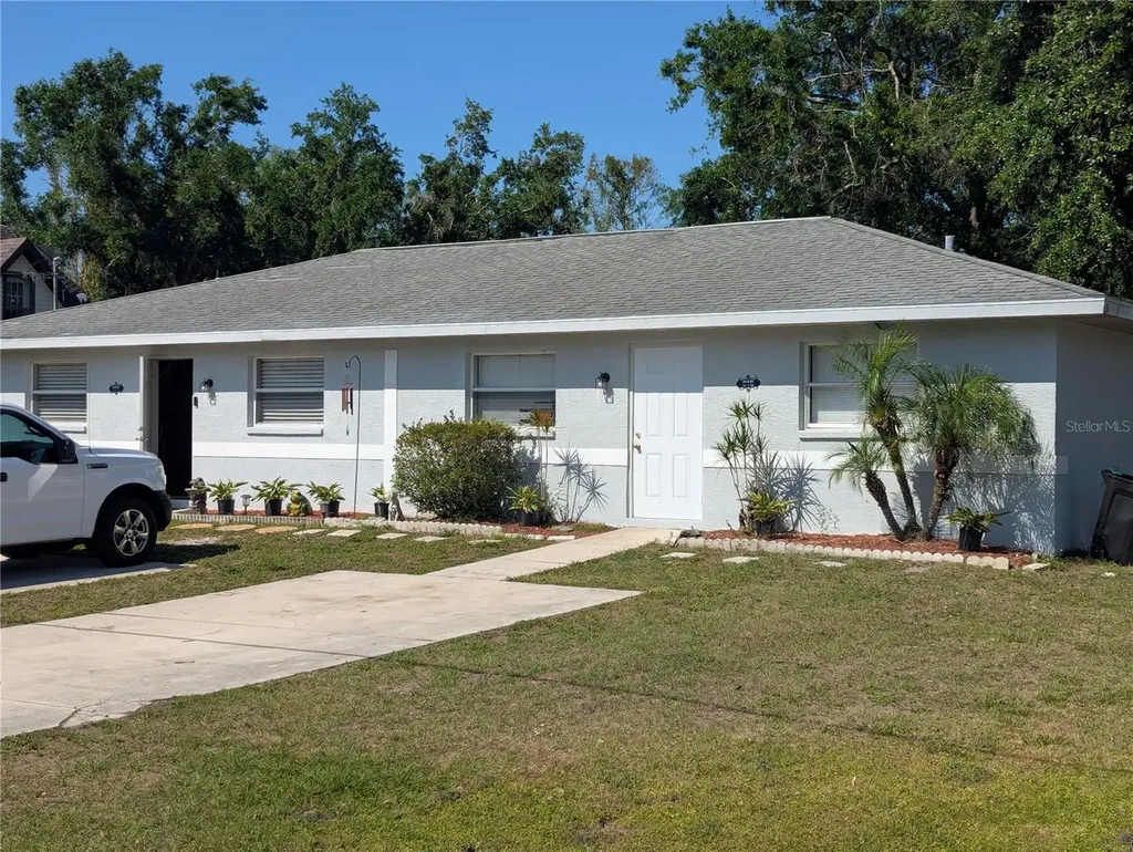1016 Hagle Park Road Bradenton FL 34212