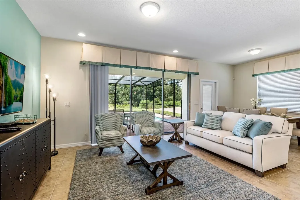 8887 Geneve Court Kissimmee FL 34747