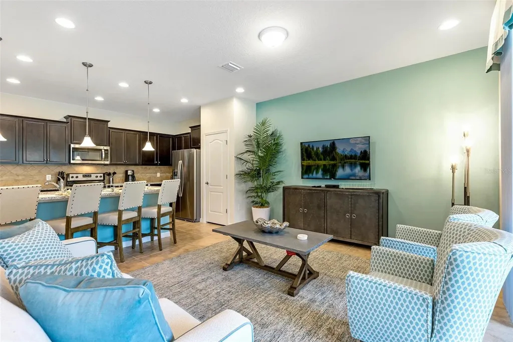 8887 Geneve Court Kissimmee FL 34747