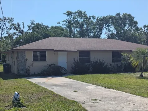 1011 Hagle Park Road Bradenton FL 34212