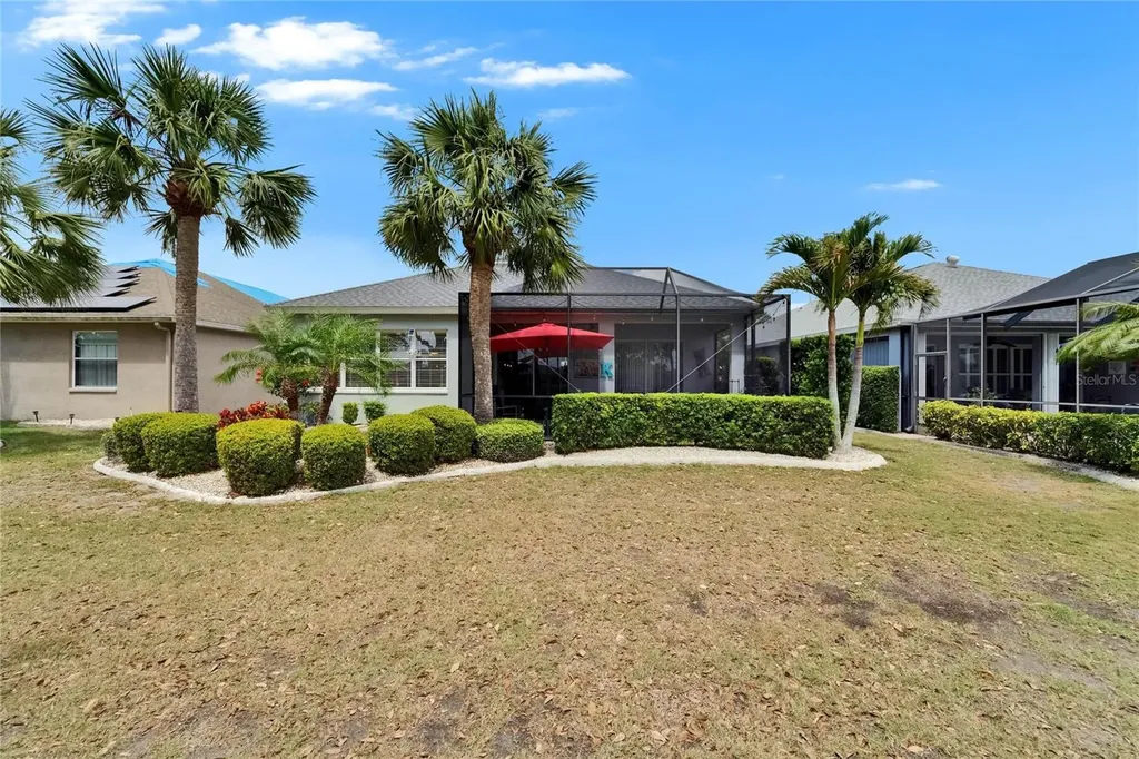 1102 Emerald Dunes Drive Sun City Center FL 33573
