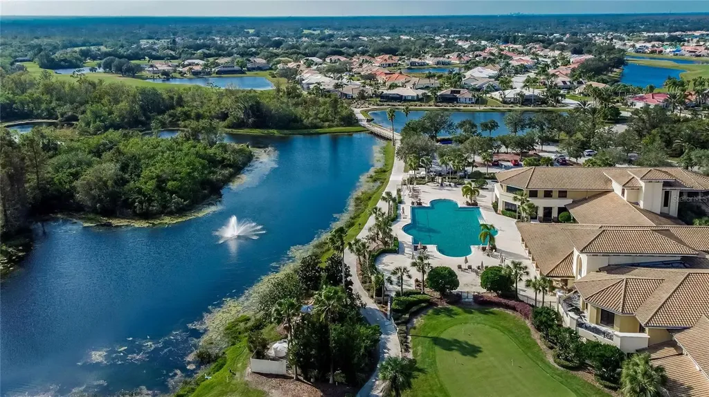 1102 Emerald Dunes Drive Sun City Center FL 33573
