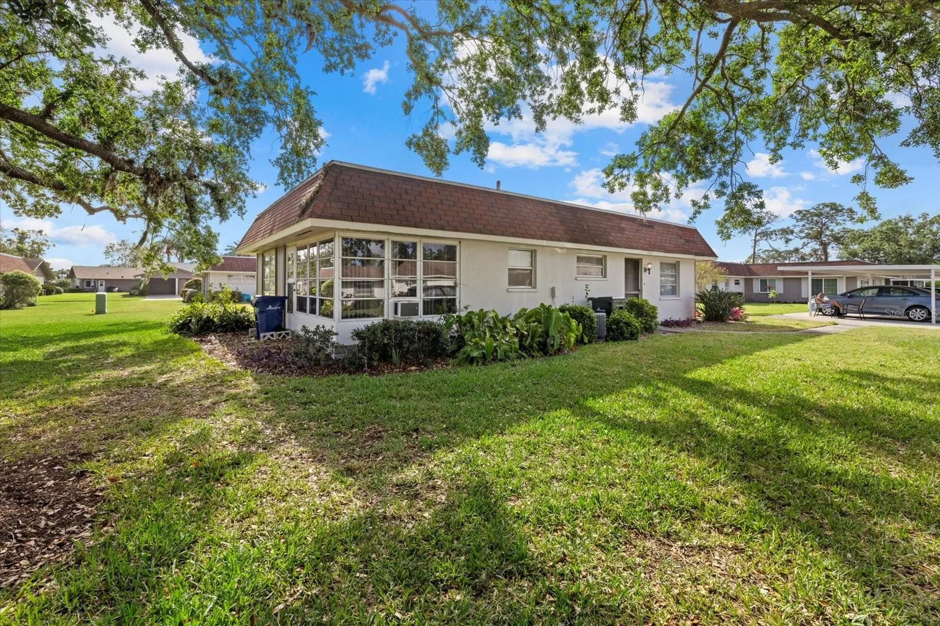 1343 Glendale Circle W Sarasota FL 34232