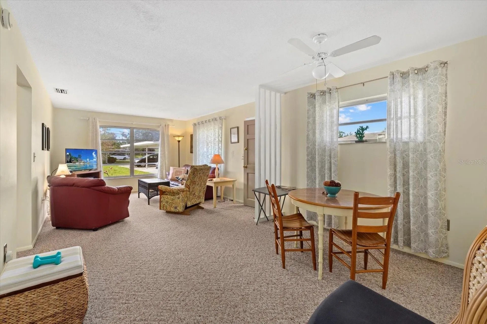 1343 Glendale Circle W Sarasota FL 34232