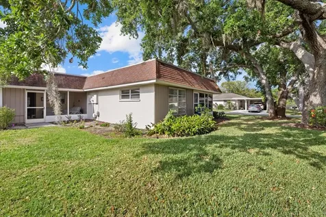 1343 Glendale Circle W Sarasota FL 34232