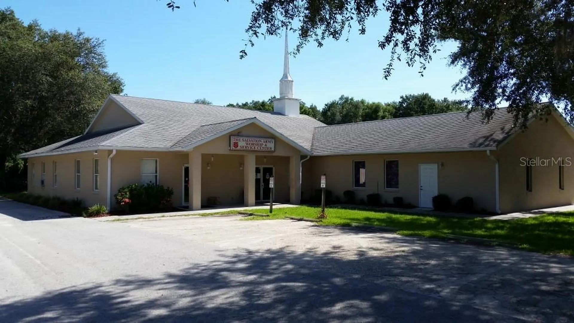 2105 W Main Street Leesburg FL 34748
