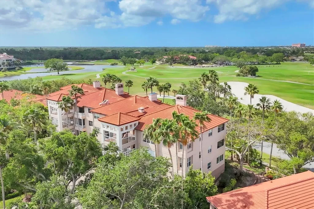 7334 Regina Royale Sarasota FL 34238