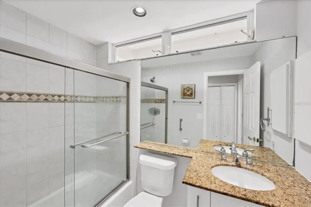 7334 Regina Royale Sarasota FL 34238