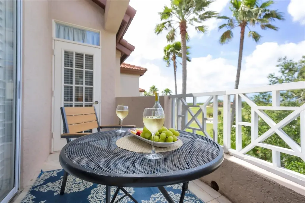 7334 Regina Royale Sarasota FL 34238