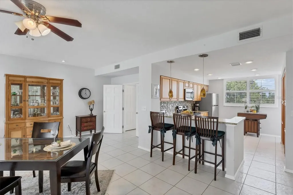 7334 Regina Royale Sarasota FL 34238