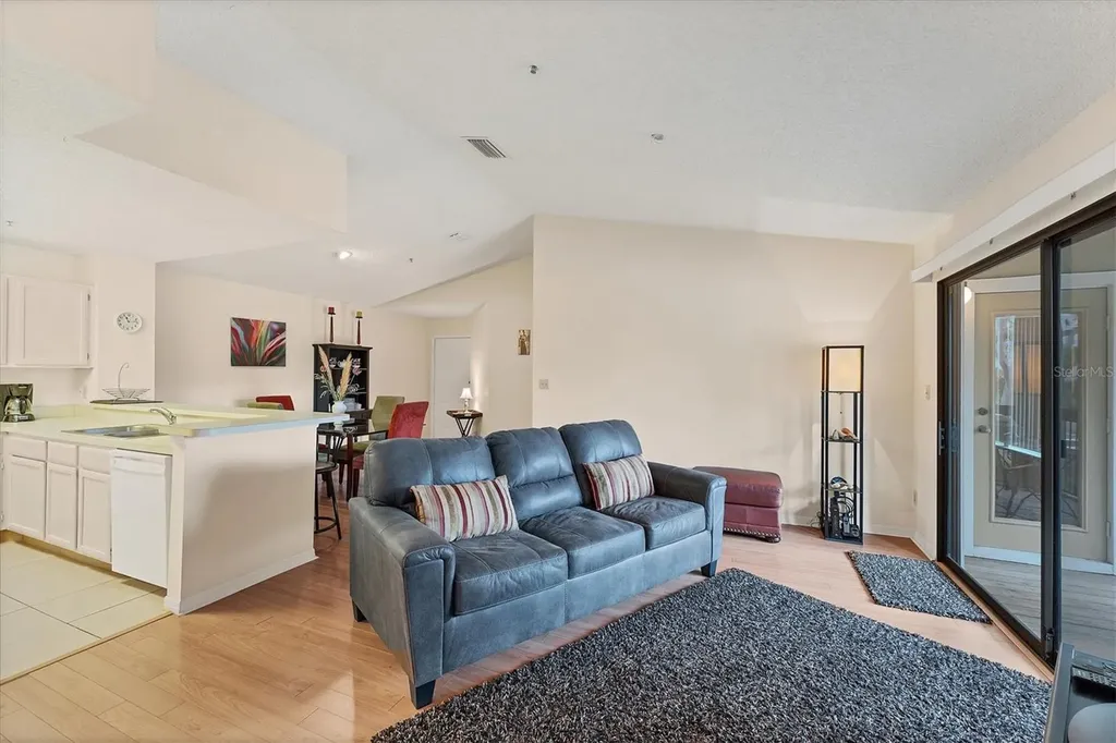 4017 Crockers Lake Boulevard Sarasota FL 34238