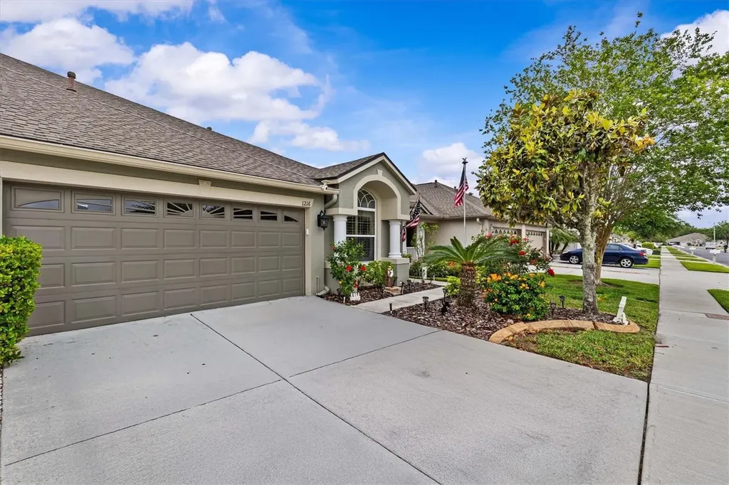 1216 Bensbrooke Drive Wesley Chapel FL 33543