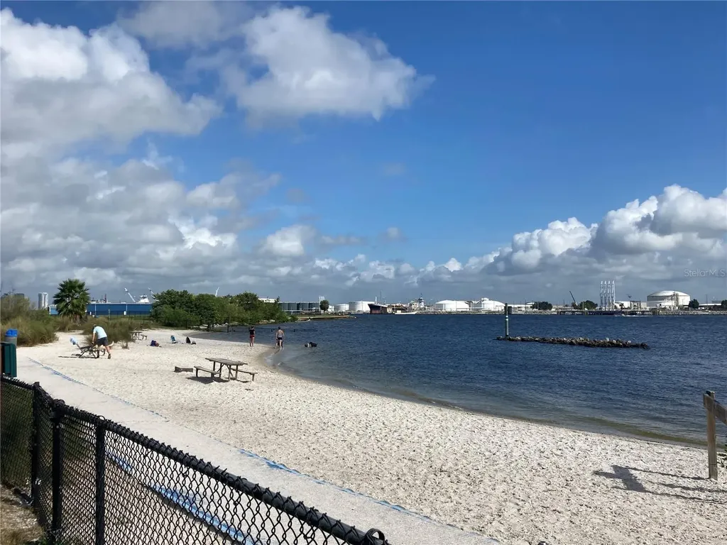 85 Davis Boulevard Tampa FL 33606