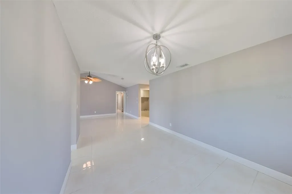1806 Wolf Laurel Drive Sun City Center FL 33573