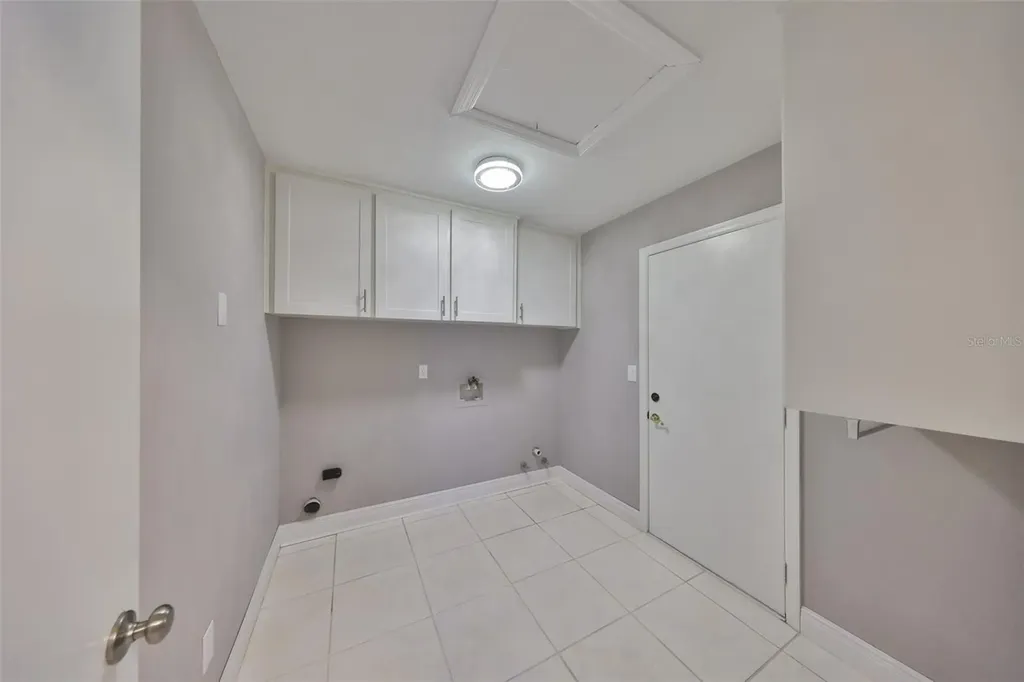 1806 Wolf Laurel Drive Sun City Center FL 33573
