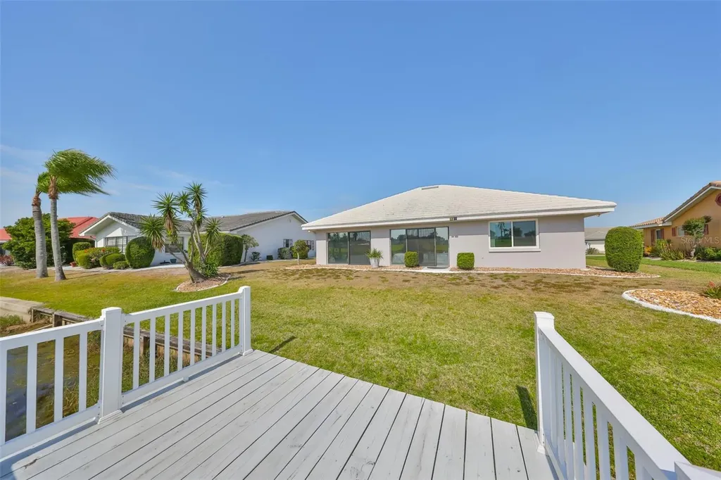 1806 Wolf Laurel Drive Sun City Center FL 33573