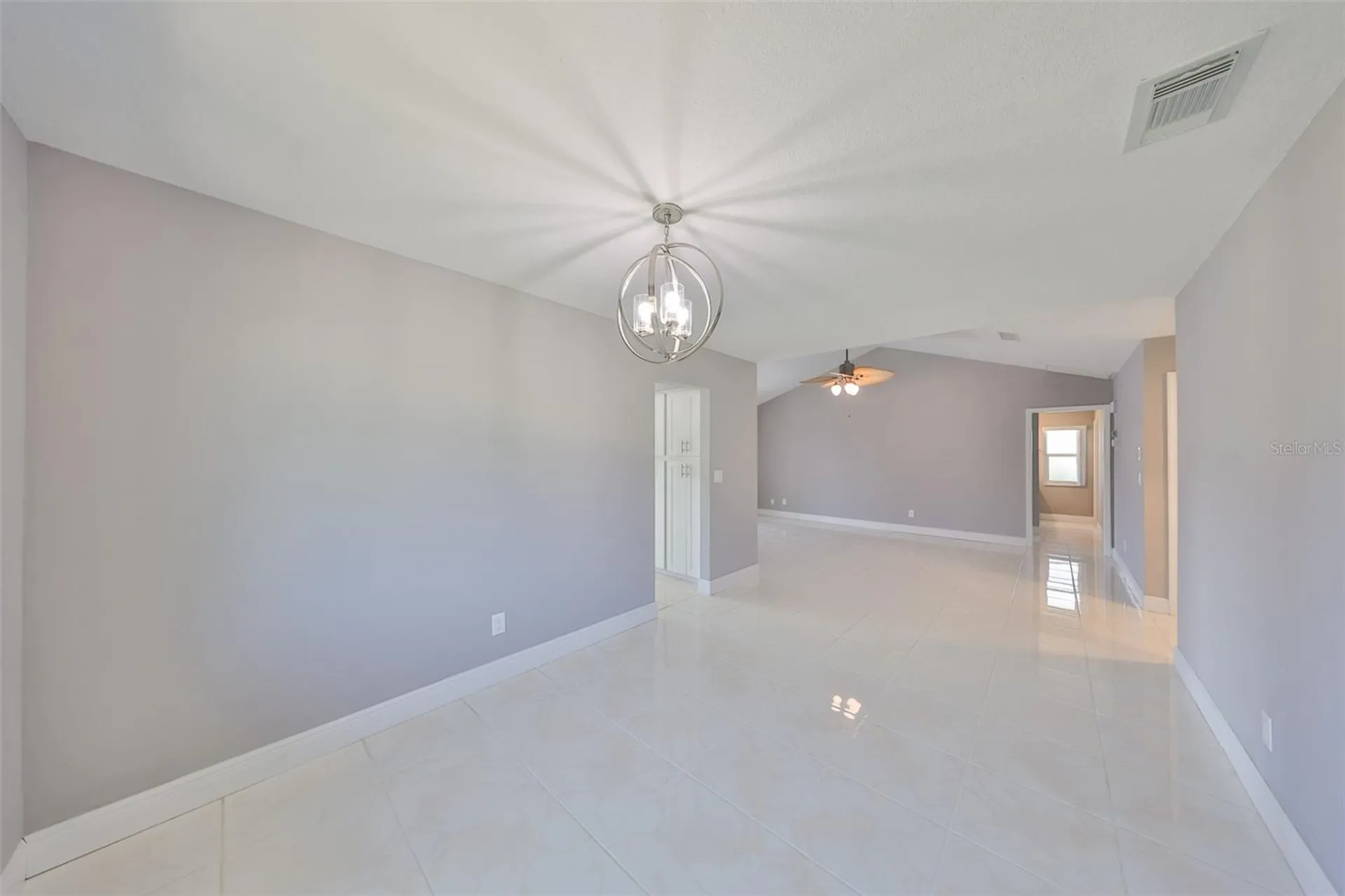 1806 Wolf Laurel Drive Sun City Center FL 33573