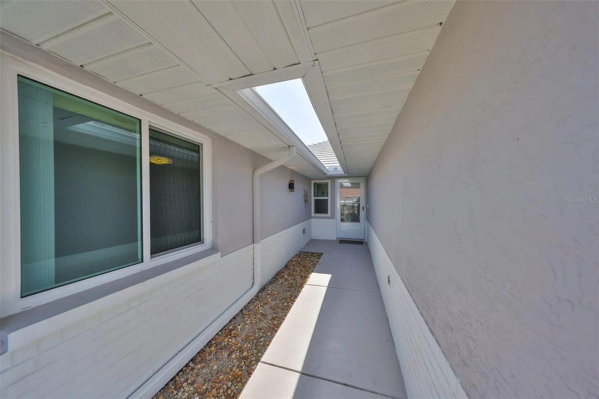 1806 Wolf Laurel Drive Sun City Center FL 33573