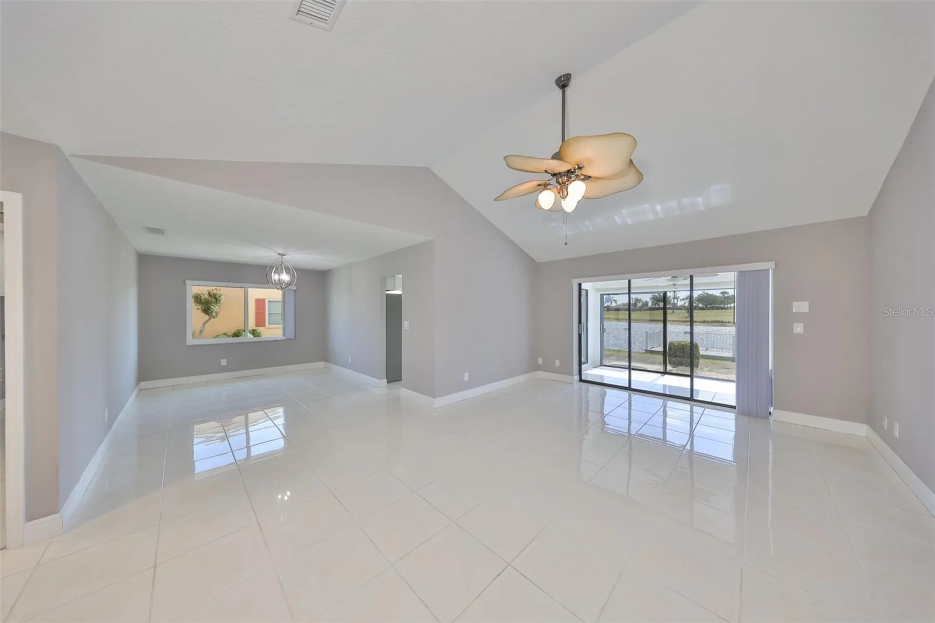 1806 Wolf Laurel Drive Sun City Center FL 33573