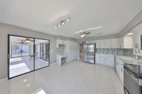 1806 Wolf Laurel Drive Sun City Center FL 33573