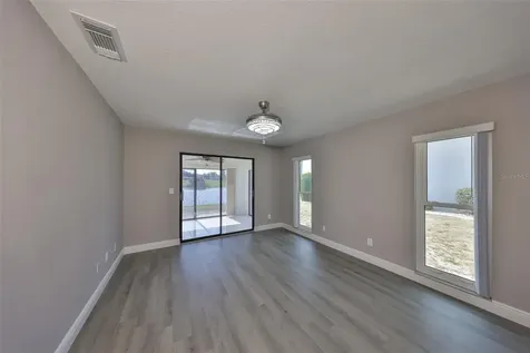 1806 Wolf Laurel Drive Sun City Center FL 33573