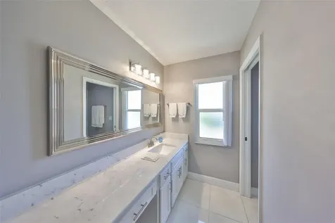 1806 Wolf Laurel Drive Sun City Center FL 33573