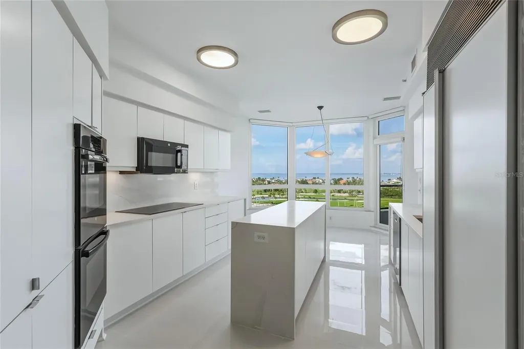545 Sanctuary Drive Longboat Key FL 34228