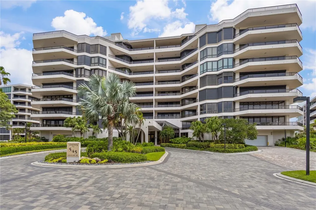 545 Sanctuary Drive Longboat Key FL 34228