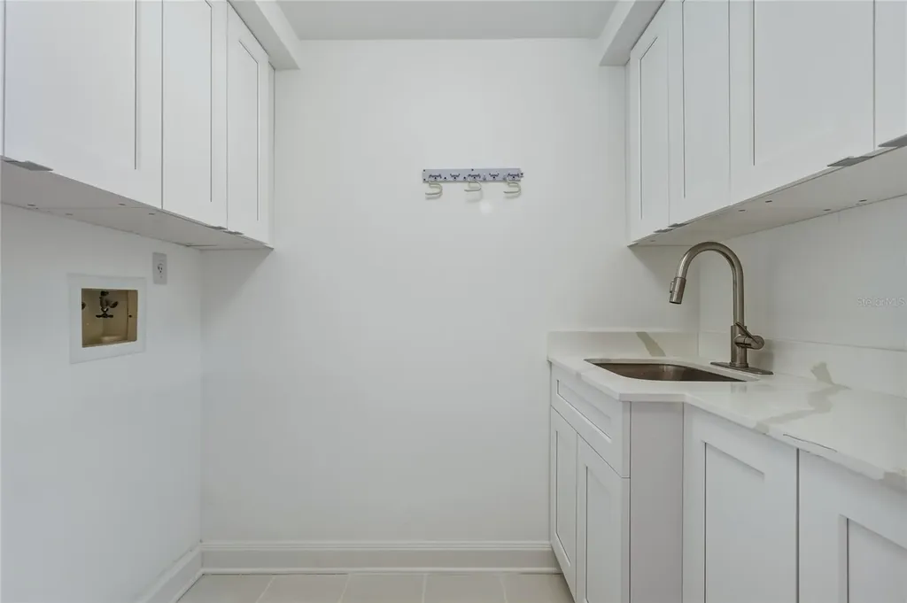 545 Sanctuary Drive Longboat Key FL 34228