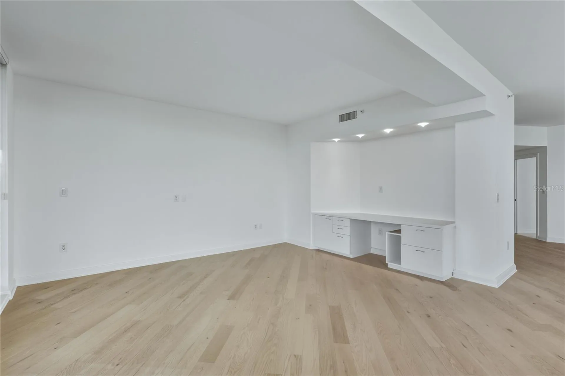 545 Sanctuary Drive Longboat Key FL 34228