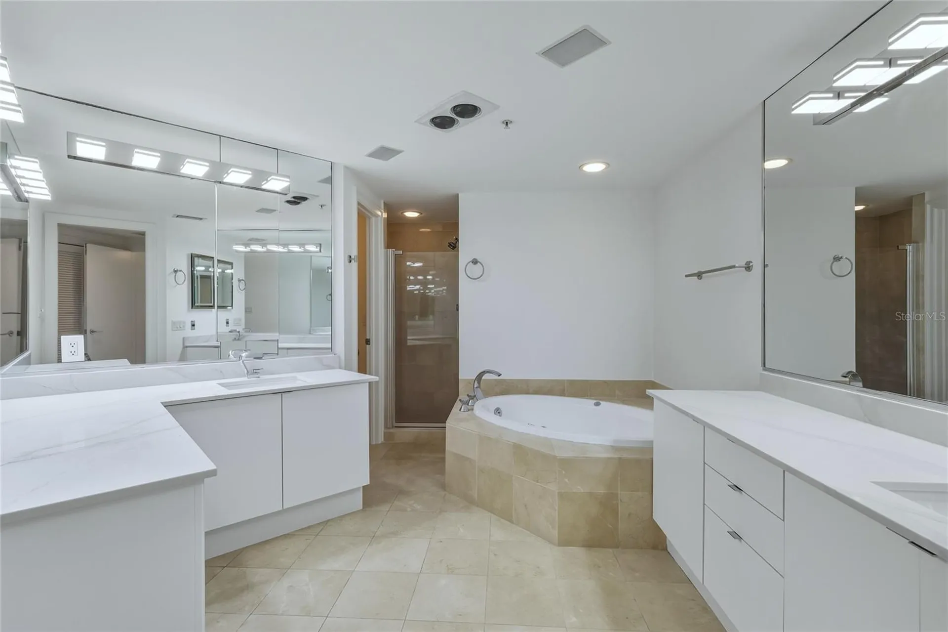 545 Sanctuary Drive Longboat Key FL 34228