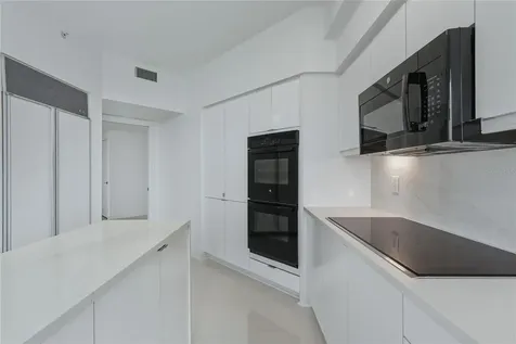 545 Sanctuary Drive Longboat Key FL 34228