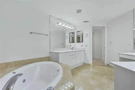 545 Sanctuary Drive Longboat Key FL 34228