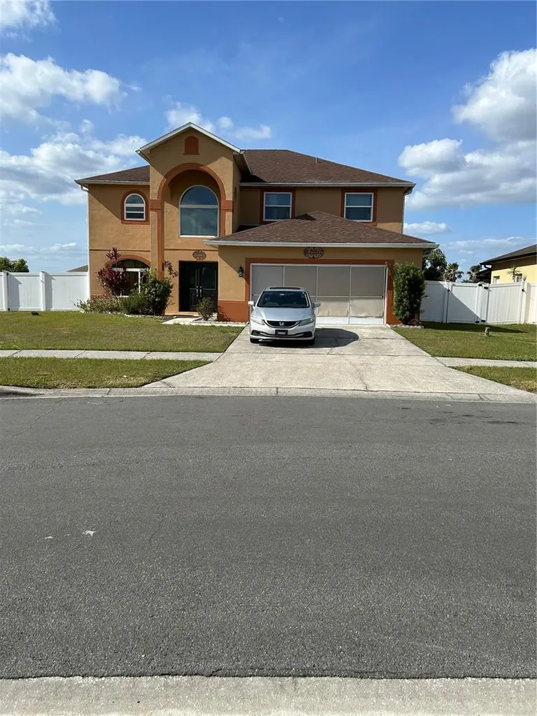 5406 Crepe Myrtle Circle Kissimmee FL 34758