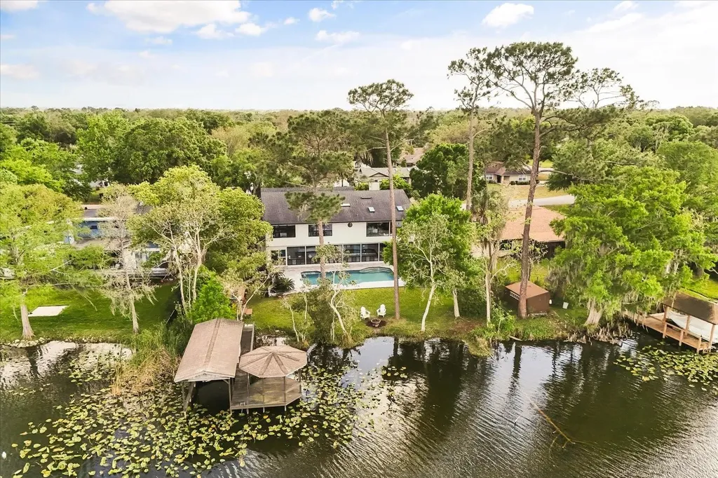 8041 Lake Waunatta Drive Winter Park FL 32792