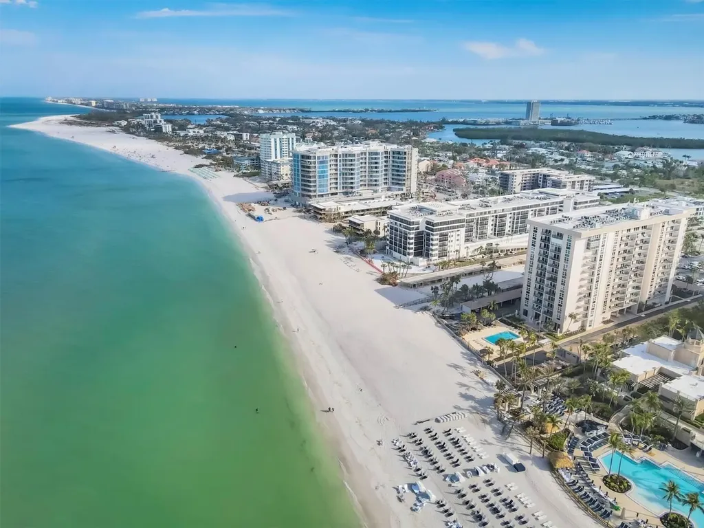 1212 Benjamin Franklin Drive Sarasota FL 34236