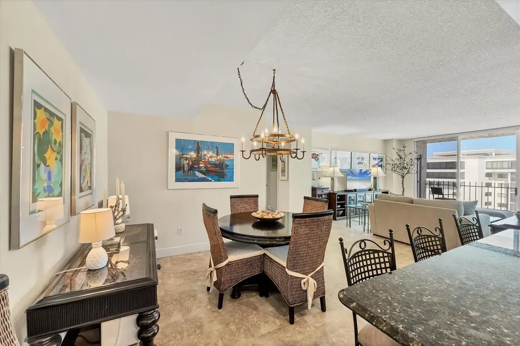 1212 Benjamin Franklin Drive Sarasota FL 34236