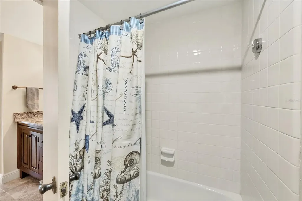 1212 Benjamin Franklin Drive Sarasota FL 34236