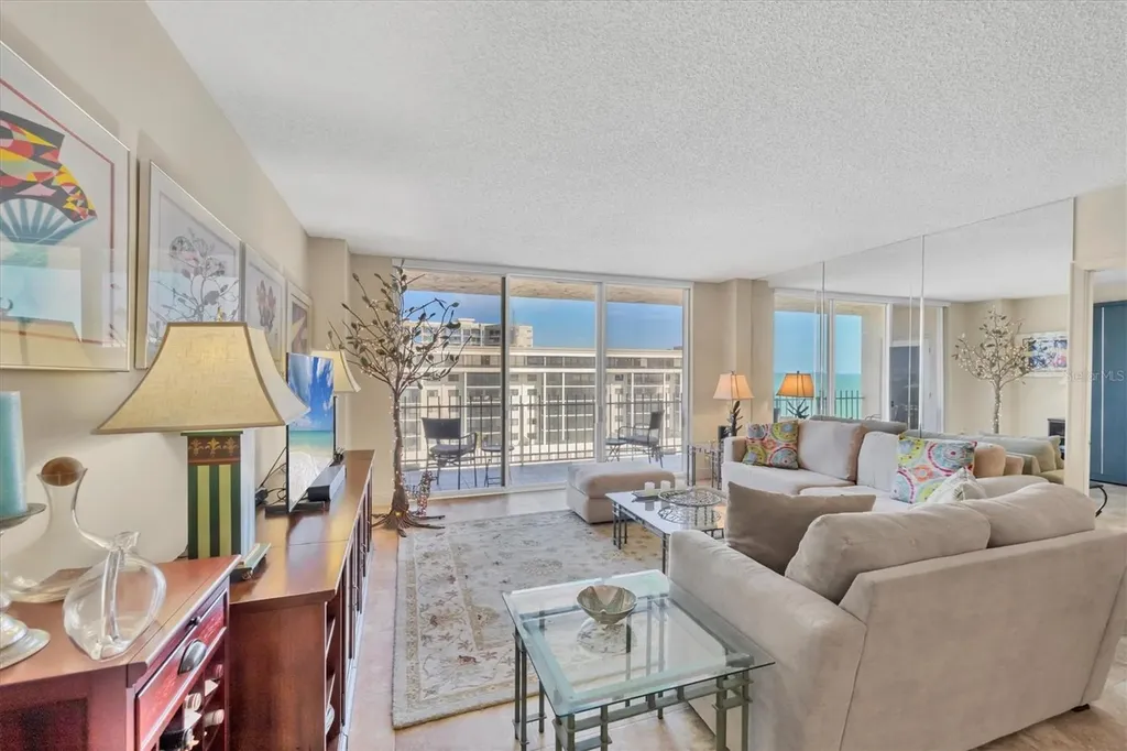 1212 Benjamin Franklin Drive Sarasota FL 34236