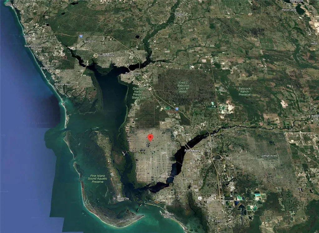 1012 NW 7th Place Cape Coral FL 33993