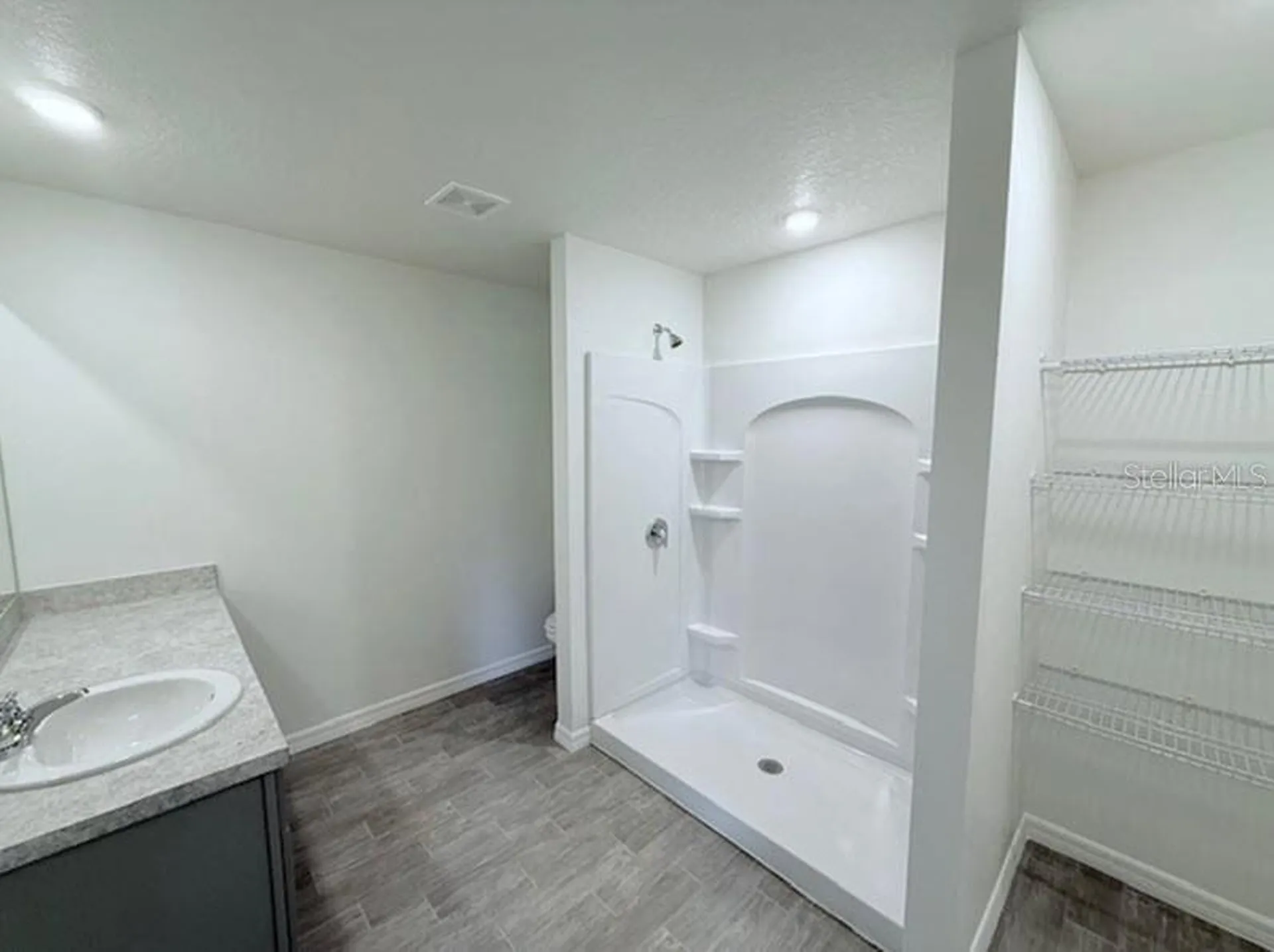 25 Round Thorn Drive Palm Coast FL 32164