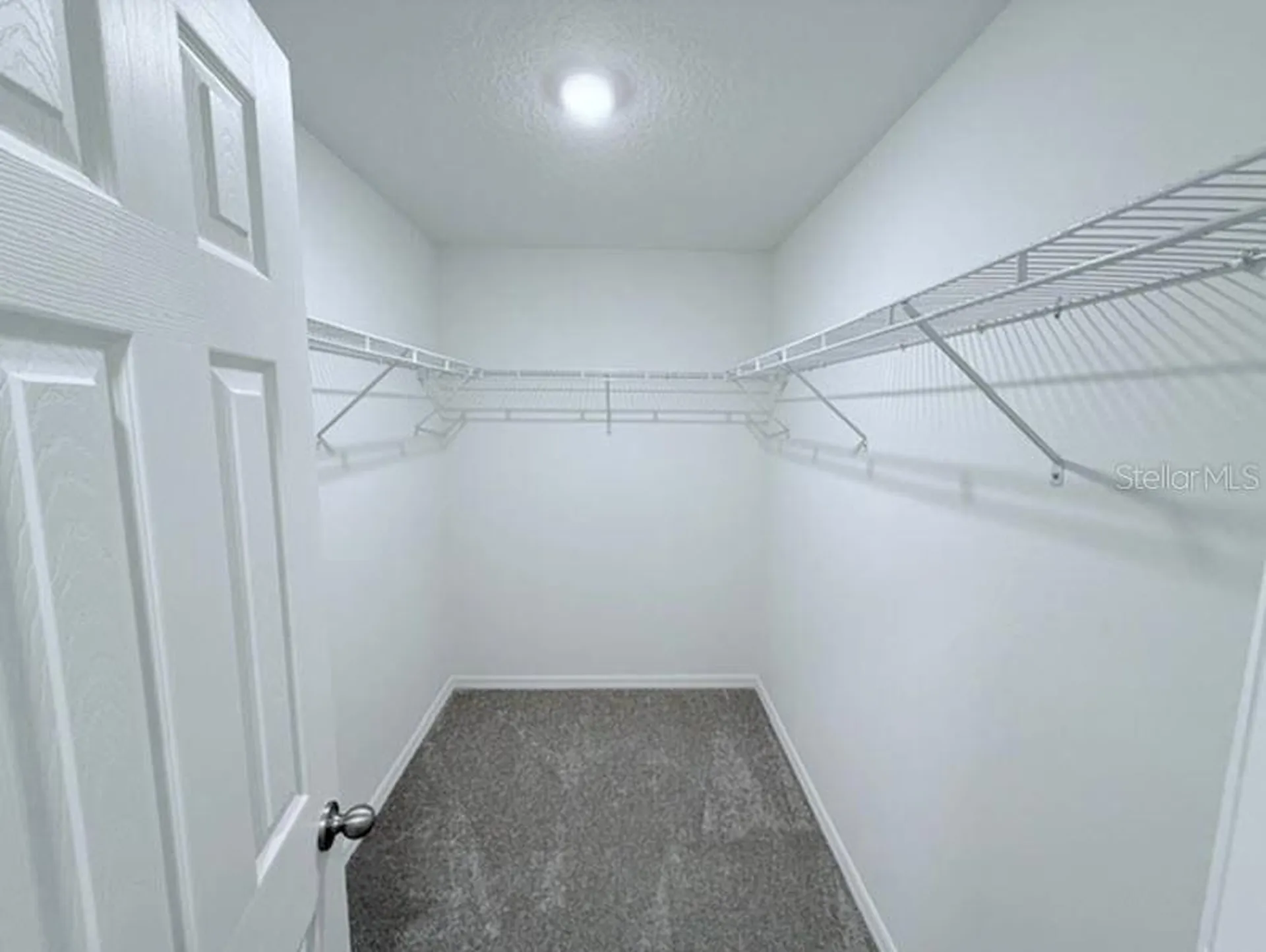 25 Round Thorn Drive Palm Coast FL 32164