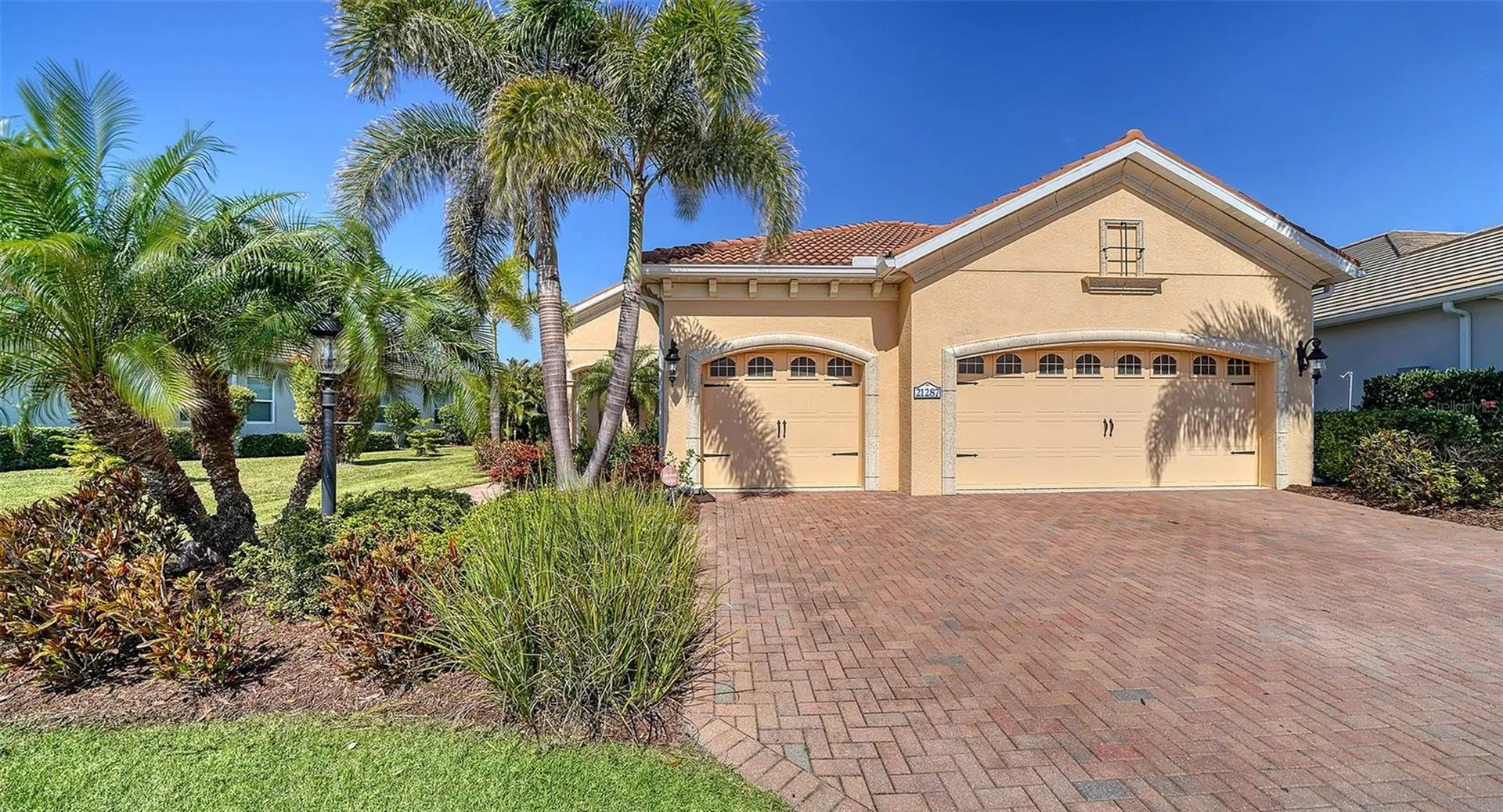 Venice FL, 21287 Sandal Foot Drive