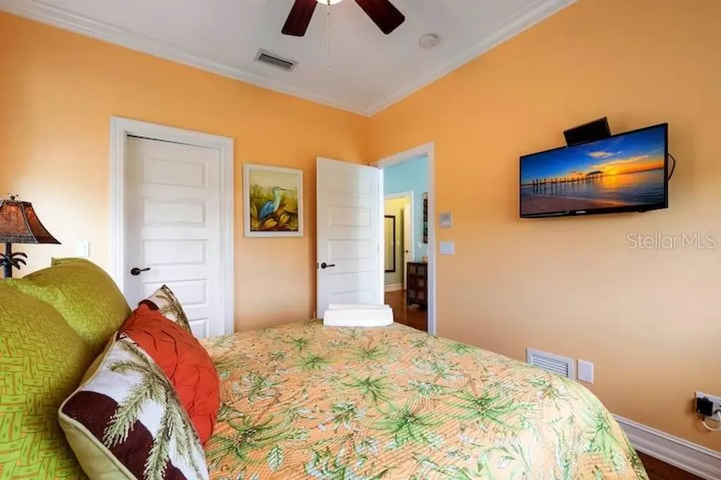 4808 Gulf Drive Holmes Beach FL 34217