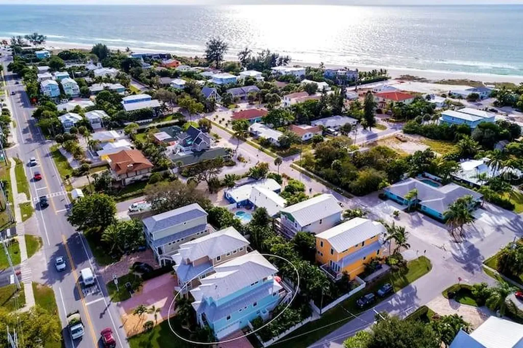 4808 Gulf Drive Holmes Beach FL 34217