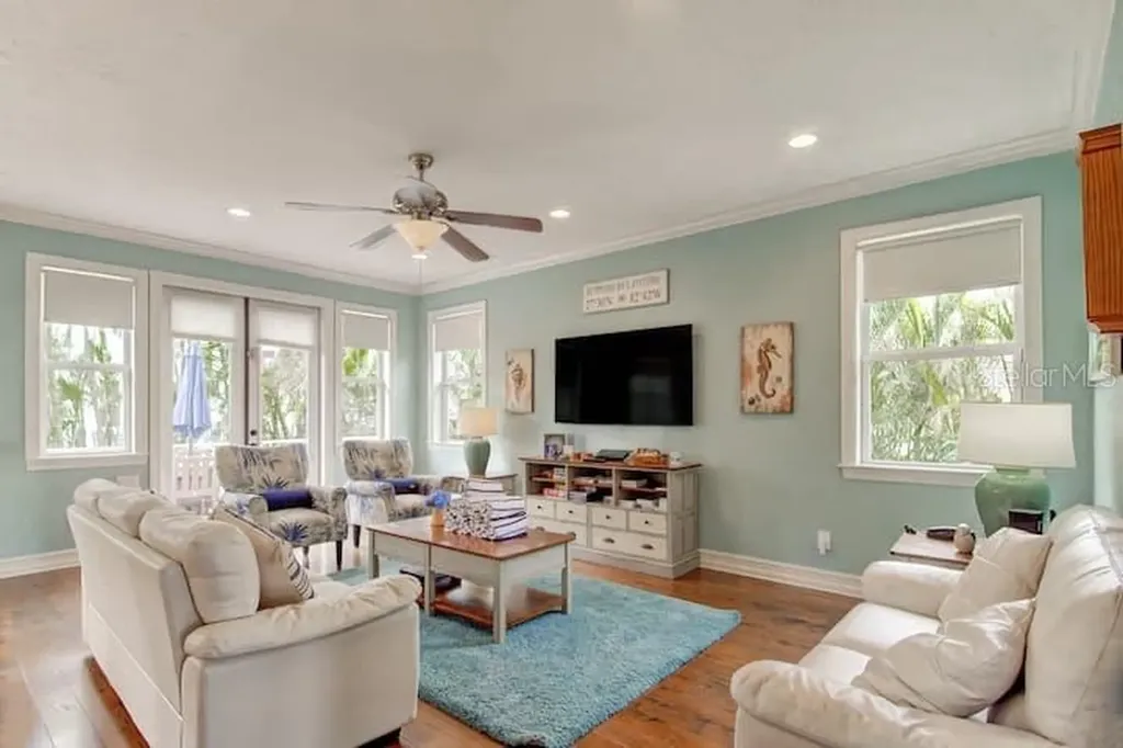 4808 Gulf Drive Holmes Beach FL 34217