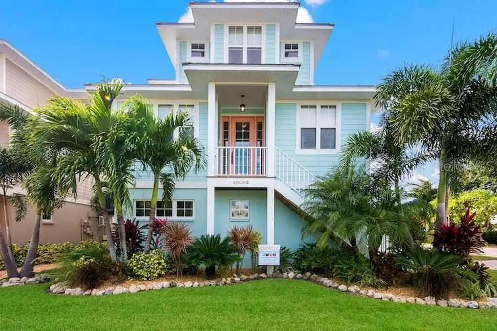 4808 Gulf Drive Holmes Beach FL 34217